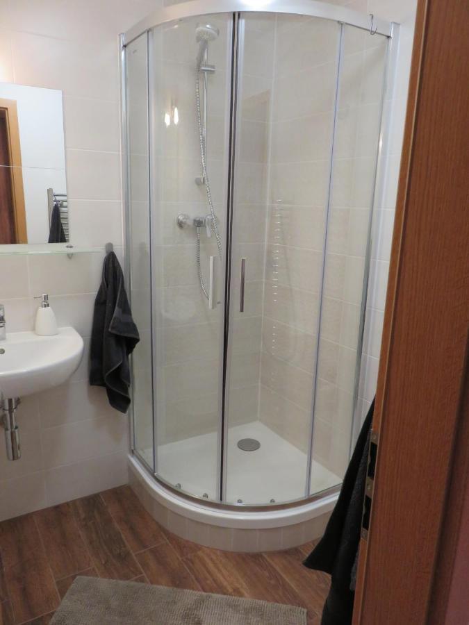 Mymara , Apartman Ivadella Apartment Besenova Luaran gambar
